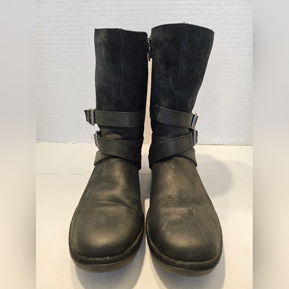 UGG Waterproof Lorna Boot | Black 8.5